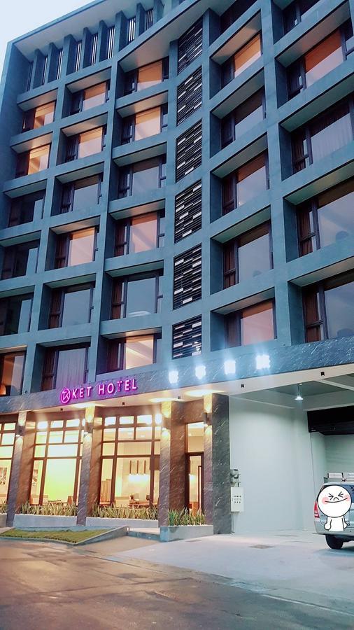 Ket Hotel Yuli Eksteriør bilde